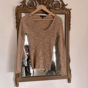 Banana Republic Camel and white,scoop neck  sweater top size med